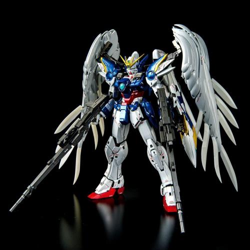 バンダイ(BANDAI) MG 1/100 ガンダムベース ウイングガンダムゼロEW Ver.Ka  ...