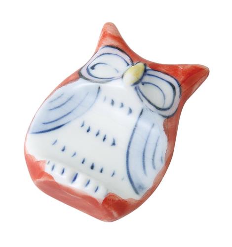 波佐見焼 飾り箸置 (小) 手描きふくろう柄 赤色 72027