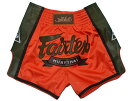 素材/オレンジ サテン × カーキPU キックボクシング パンツ 。 メンズ レディース ONE CHAMPIONSHIPでも存在感を見せるFAIRTEX。 ※ウェストサイズはTWINSのワンサイズ上のサイズくらいになります。ご注意ください。 サイズ S :ウェスト68cm~80cm（TWINSのMサイズ） / 全丈33cm M : ウェスト73cm~88cm（TWINSのLサイズ） / 全丈35cm