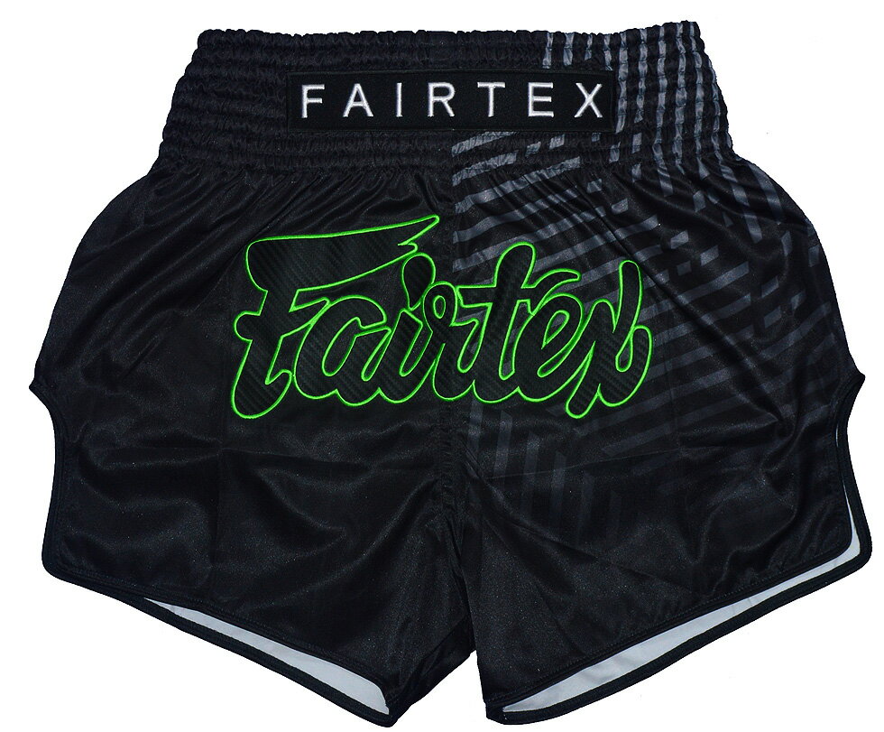 素材/ポリエステル キックボクシング パンツ 。 メンズ レディース ONE CHAMPIONSHIPでも存在感を見せるFAIRTEX。 ※ウェストサイズはTWINSのワンサイズ上のサイズくらいになります。ご注意ください。 サイズ S :ウェスト68cm~80cm（TWINSのMサイズ） / 全丈33cm M : ウェスト73cm~88cm（TWINSのLサイズ） / 全丈35cm