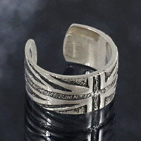 イギリス国旗 ユニオンジャック シルバー925 イヤーカフ イアーカフ シルバーアクセサリー メンズ レディース プレゼントに人気