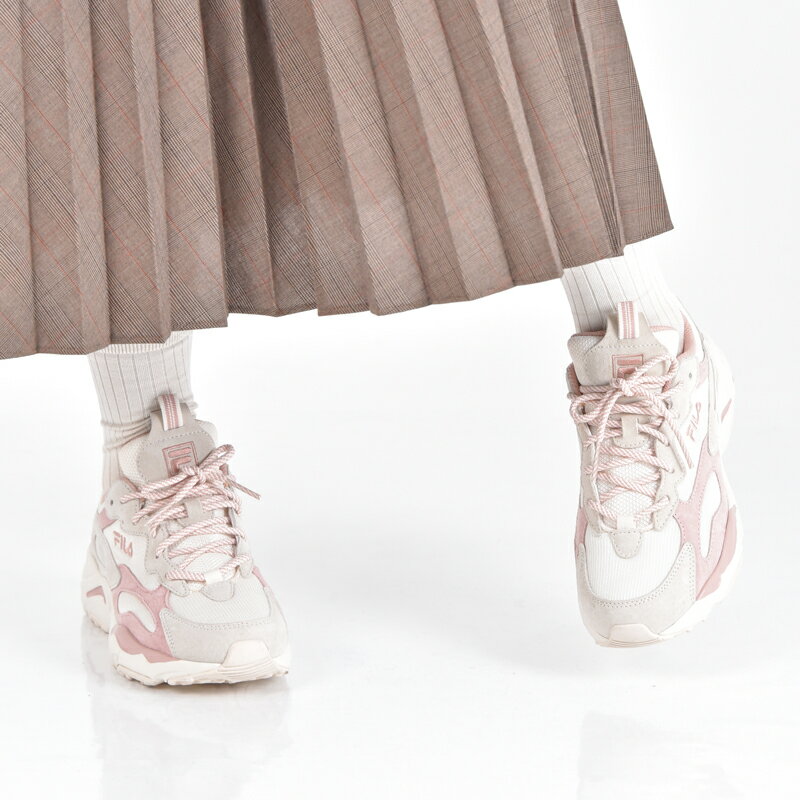 5RM01253155 RAY TRACER(レイトレイサー) Gardenia/Misty Rose/Gardenia【レディース メンズ レディース スニーカー FILA フィラ】