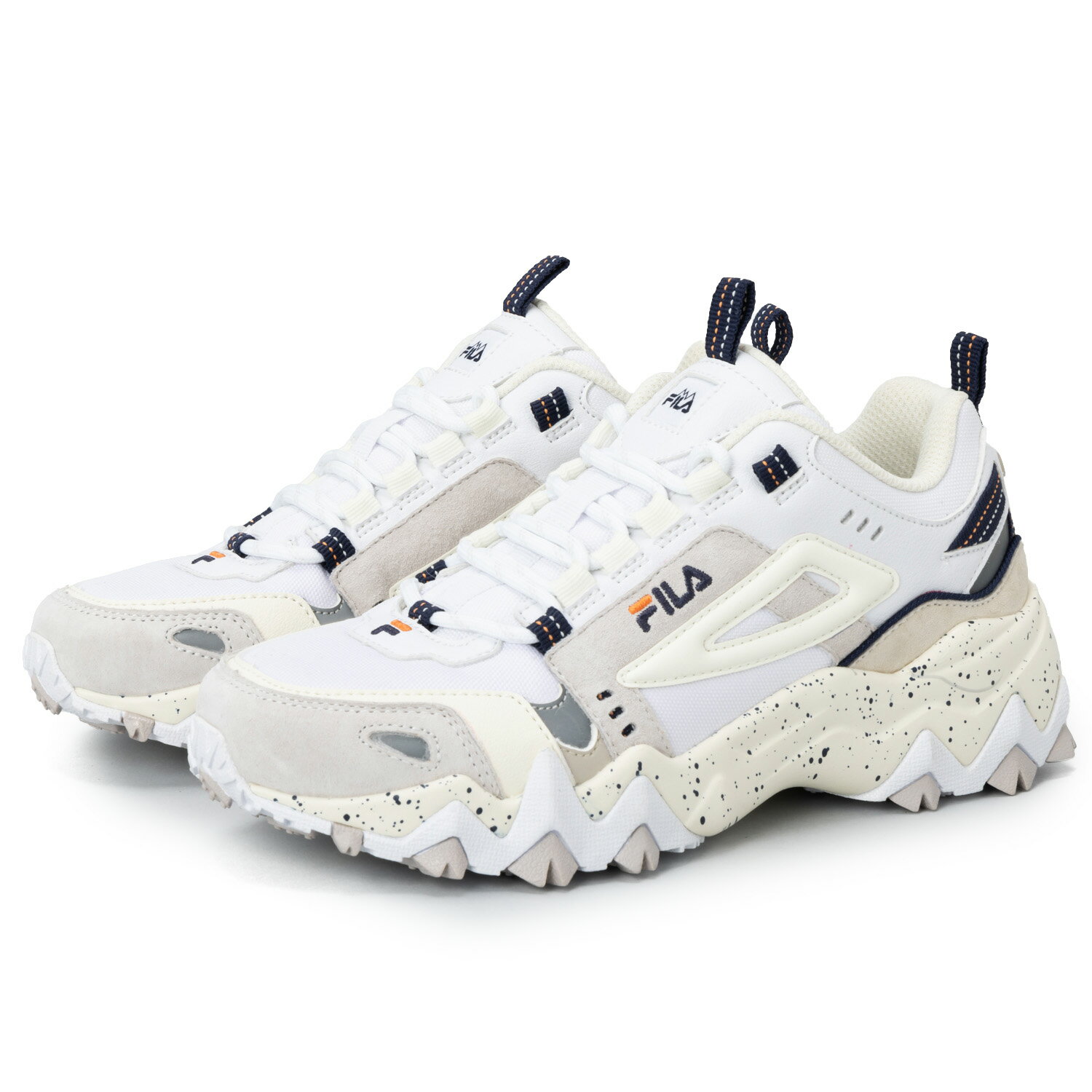 OAKMONT TR S WHITE/CANNOLI CREAM FILA フィラ スニーカー 厚底スニーカー オークモント ダッドスニーカー メンズ レディース ユニセックス カジュアルスニーカー 白 しろ ベージュ