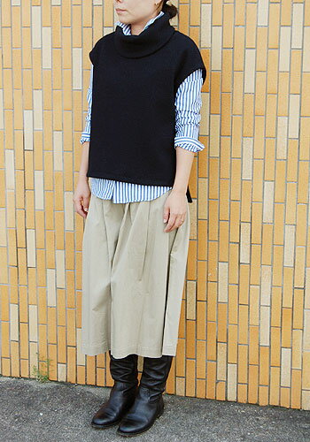 【お得なソーイングキット】オフタートルフレンチベスト接結キット