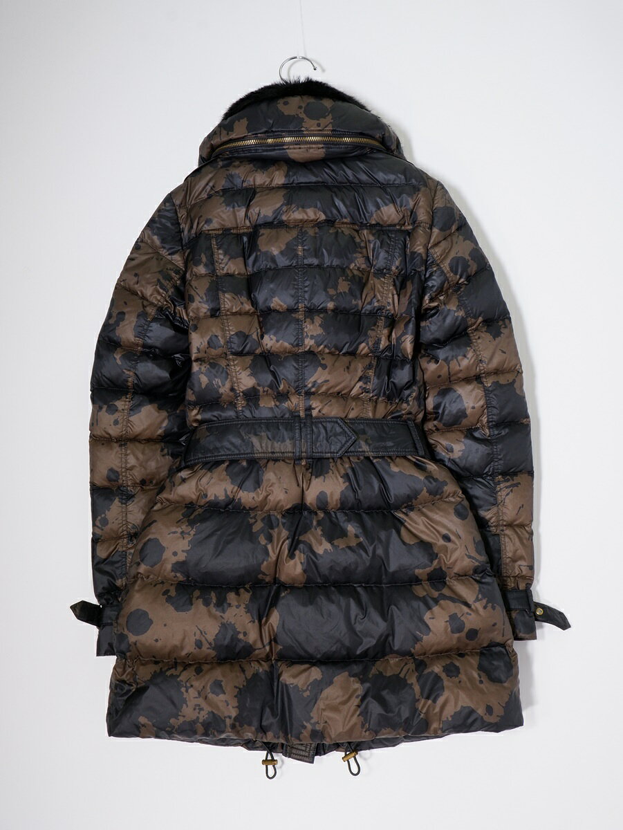 BURBERRY BRITバーバリー ブリット ラビットファー襟 ベルト付き カモフラドリップ グースダウンコート LCTA79 filt-10061678 ブランド古着の買取販売 渋谷FILT サンプル画像3