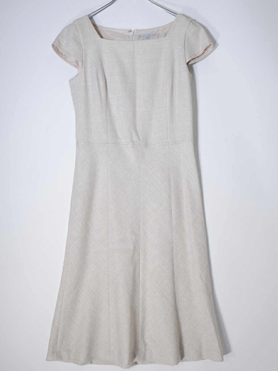 23区ニジュウサンク APPLAUDIR LINEアプロディール ラメツイードセットアップ ジャケットワンピーススーツ【LSTA69520】【ライトベージュ系】【上36下】【中古】【沖縄.離島以外 送料無料】【DM221028】