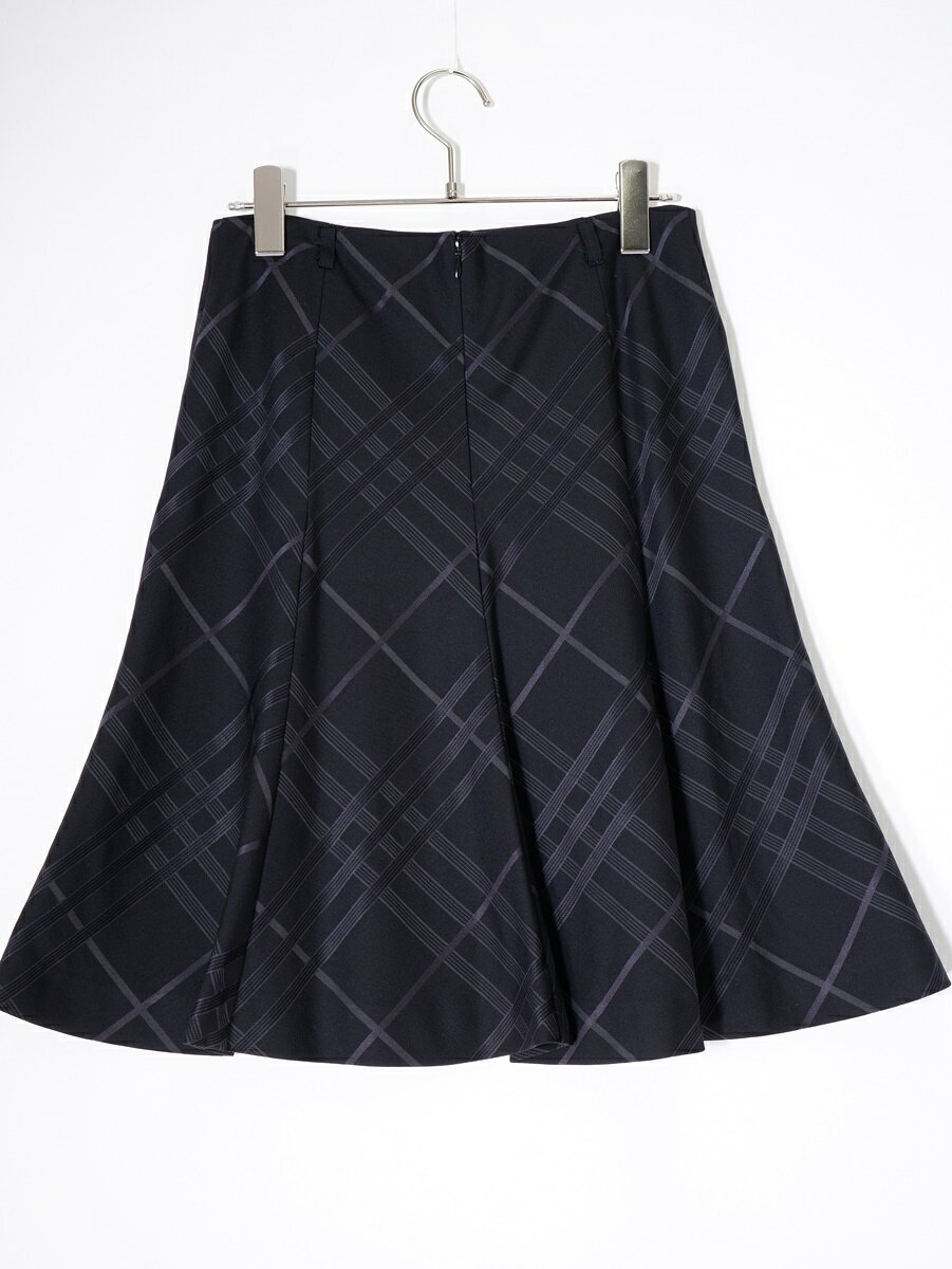 BURBERRY LONDONバーバリー ロンドン シャドーチェック ウールシルク マーメイドフレアスカート LSKA78637 filt-10060825 ブランド古着の買取販売 渋谷FILT サンプル画像2