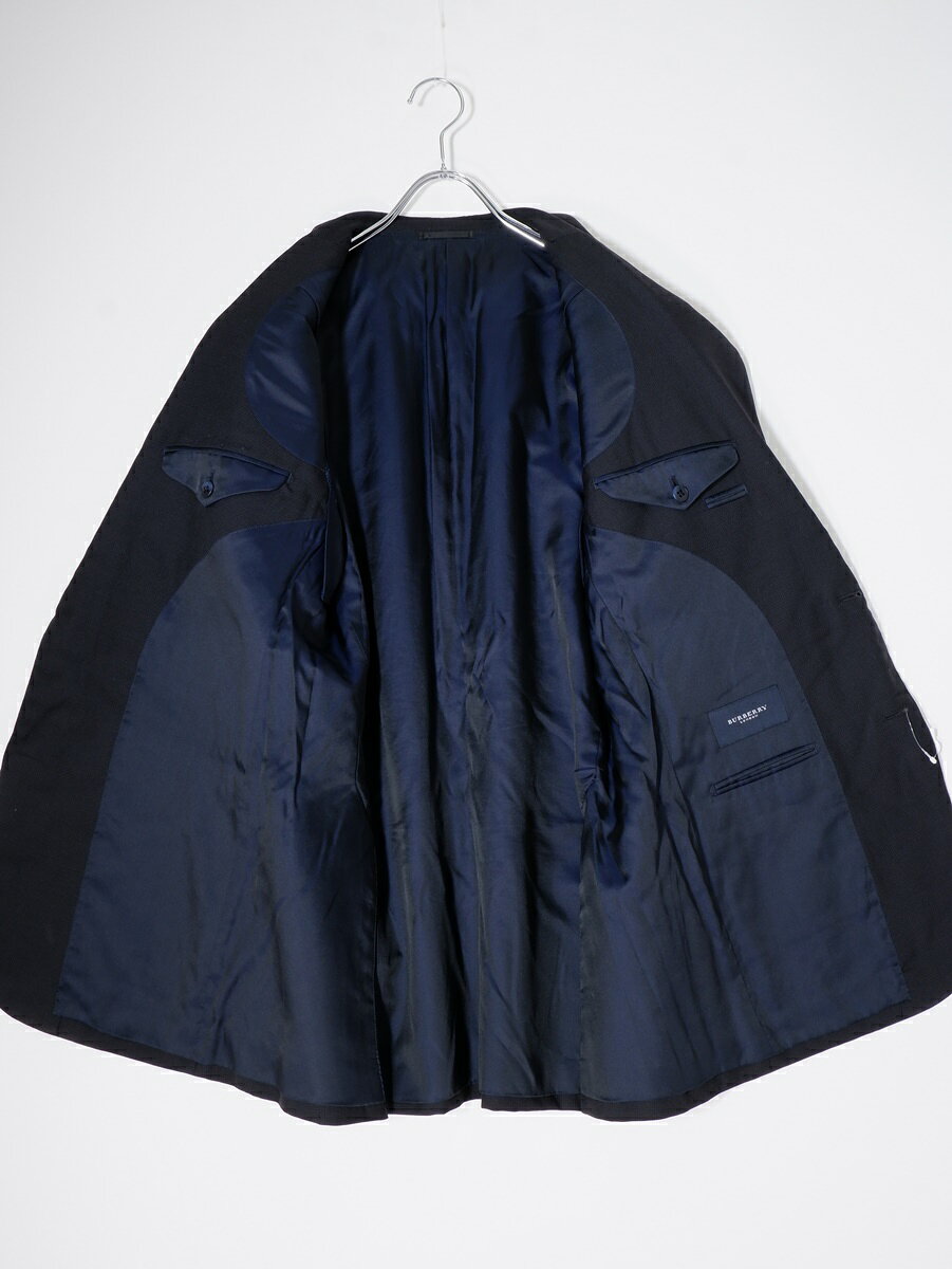 【楽天スーパーSALE期間中ポイント5倍!】BURBERRY LONDONバーバリー ロンドン 日本製 super100'S 羊毛ウール2Bテーラードジャケット【MJKA78783】【黒に近い濃紺】【100-90-180 AB7】【中古】【沖縄.離島以外 送料無料】【DM250715】