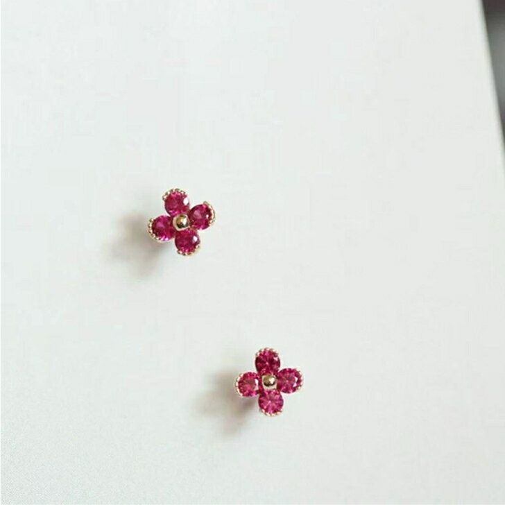 Tourmaline - 銀針ピアス 金属アレルギー対応 ピアス つけっぱなし お花ピアス 四つ葉小さい目ピアス アクセサリー 結婚式 披露宴 華やか キラキラ シルバー グレー 程よい存在感 アレルギー対応 プチギフト プレゼント付き 無料ラッピング 即発送 送料無料
