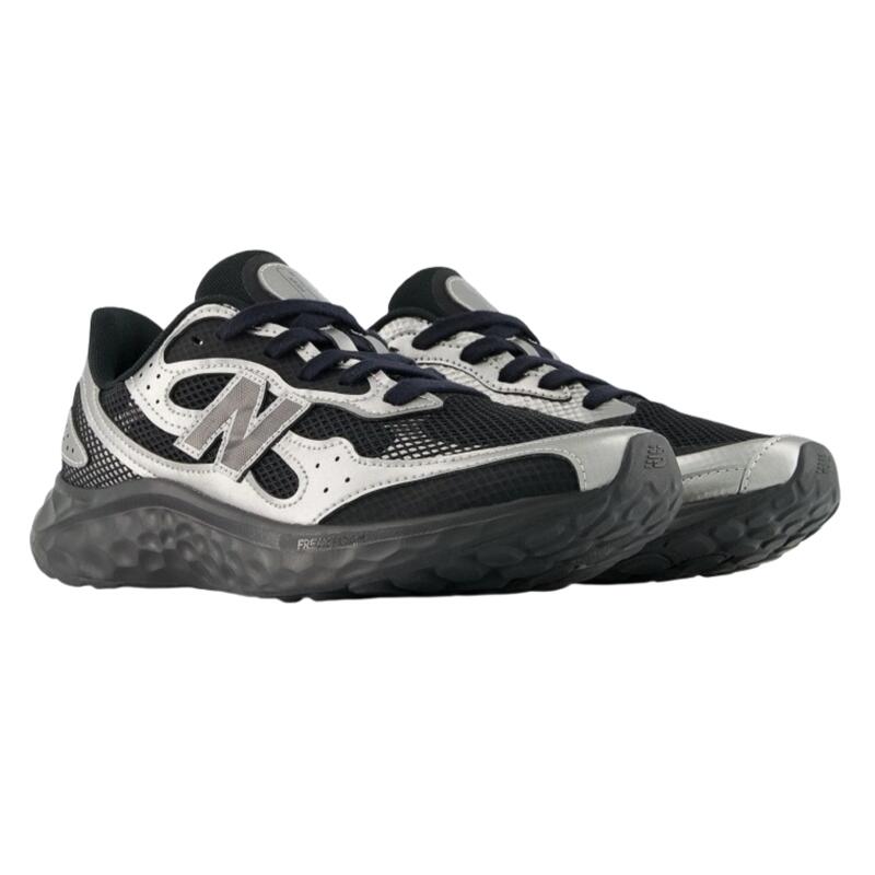 Rakuten - 【NewBalance ニューバランス】Fresh Foam Arishi v4 Tiralux (MARIS-TE4)スニーカー ランニング ウォーキング ジョギング 軽量 フレッシュフォーム アリシ v4紳士靴 メンズシューズ シンプル ランシュー スポーティ ストリート おしゃれ BLACK/SILVER