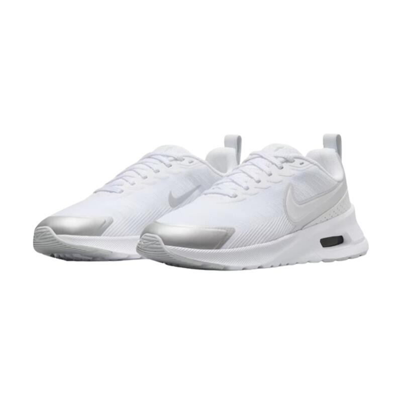 Rakuten - 【NIKE ナイキ】HF1233-101 ナイキ エア マックス ニュアクシス ウィメンズホワイト/ピュアプラチナム/メタリックシルバー/ホワイト ローカット スニーカー 軽量レディース 婦人靴 スポーティ シンプル おしゃれ 歩きやすい 履きやすい 疲れにくい