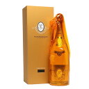 Champagne Louis Roederer cristal 1978 / シャンパーニュ ルイ ロデレール クリスタル 1978 . It is one of the few major Champagne houses to still be owned by the same family since 1776, Pinot Noir is the majority of the 240 hectares of the Louis Roederer vineyard, spread over the Montagne de Reims, the Marne Valley and the Côte des Blancs.The grapes are picked and then transported to the presses of the house and pressed close to the place of harvest, The musts obtained are then transported to the cellars where they are vinified separately, plot by plot, in oak barrels.The characteristics and typicities of each of the 410 plots are thus respected until the moment of blending from this huge range of wines, The Cristal cuvée is made only during the "great years".Varieties: Chardonnay, Pinot NoirWine Score : 95/100150cl 1