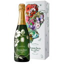 Perrier-Jouet Belle Epoque 1990 / ペリエ ジュエ ベル エポック1990 . 商品説明 In 1811, Pierre Nicolas Perrier married Rose Adélaide Jouët and founded the Champagne house Perrier-Jouët in Épernay, in 1878, the house was taken over by his nephews by marriage Henri and Octave Gallice.Henri and his younger brother Octave were art lovers, if Henri ran the house in Epernay, Octave spent his time in Paris, taking advantage of the Belle Époque. He met Émile Gallé, leader of the Art Nouveau movement.Émile Gallé draws a whirlwind of anemones from Japan. Four enamelled magnums are delivered in 1902, they will become the emblem of the Belle Époque cuvée but also that of the house Perrier-Jouët.Score : 92/10075cl Fine and Rare specializes in fine and rare wines, champagne and spirits, exactly the kind of products you are looking for, our sources are mainly Chateaux and Domains, private wine cellars and other reliable wine companies in Europe to ensure the authenticity of our wines - Fine and Rareは希少な格付けワイン、シャンパンやスピリッツを中心に取り扱っており、お客様にぴったりの商品をご案内致します。また、安心してご利用いただくために主にヨーロッパのシャトーやドメーヌなど、信頼性の高い生産者より商品を買い付けております。Sourced from an excellent temperature controlled private cellar In France, where it has been stored since release リリース以降、最適温度に調整されたフランスのプライベートセラーで保管されています。 1