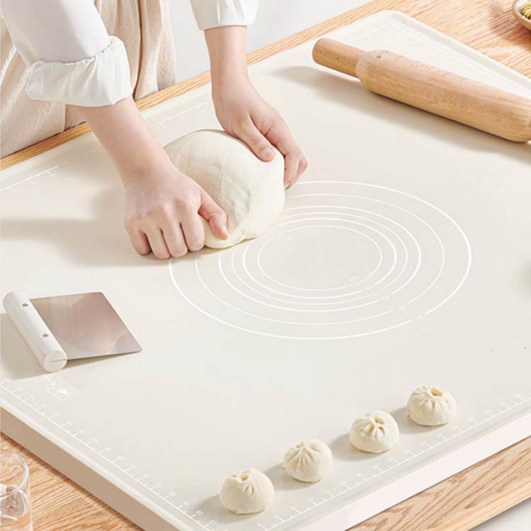 シリコンマット3点セット 製菓マット パン作り こね台 こね板 滑り止め かわいい ...