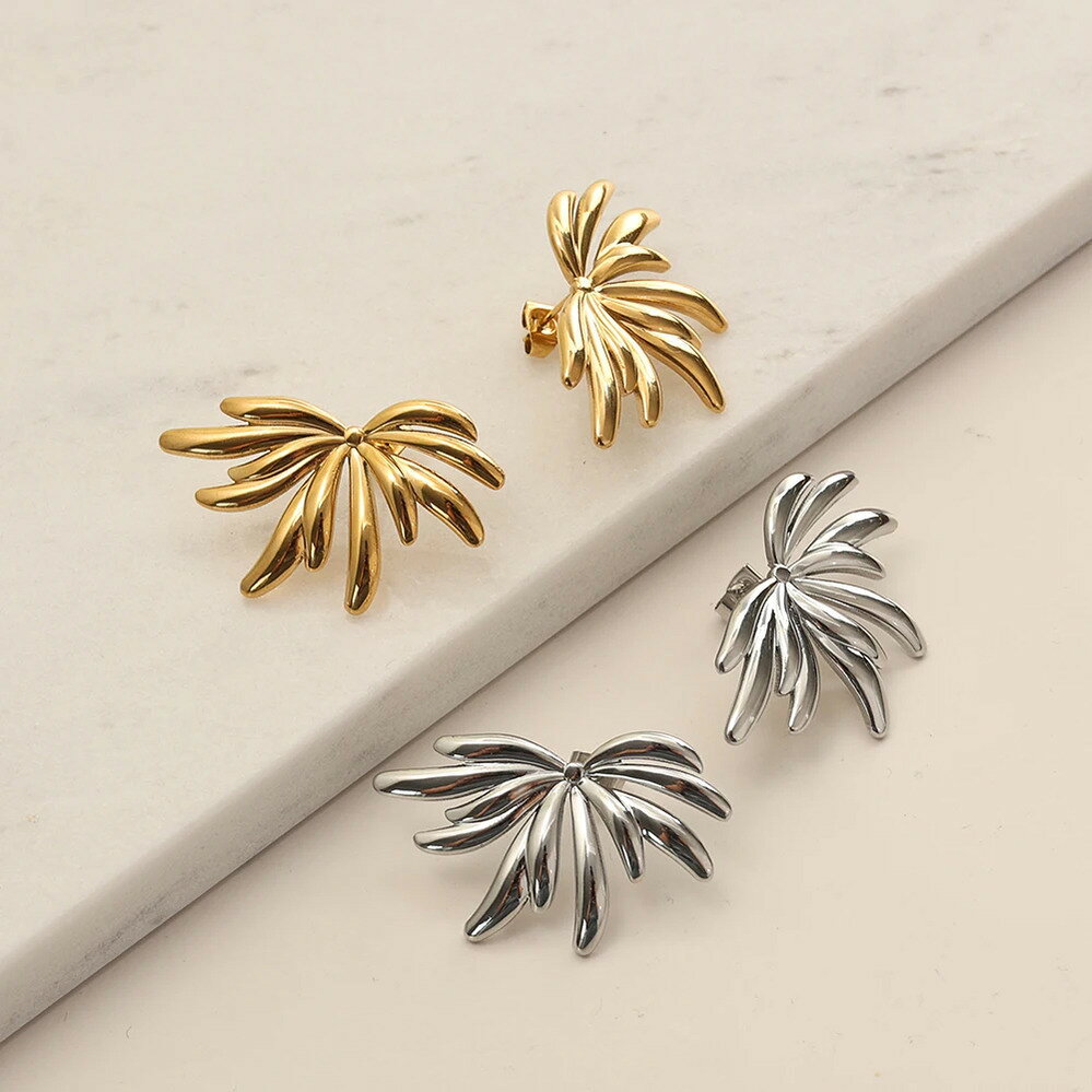 Cubic Zirconia - 【送料無料】 ピアス ファッション フラワー ステンレス スチール ジュエリー ビッグ ワイド