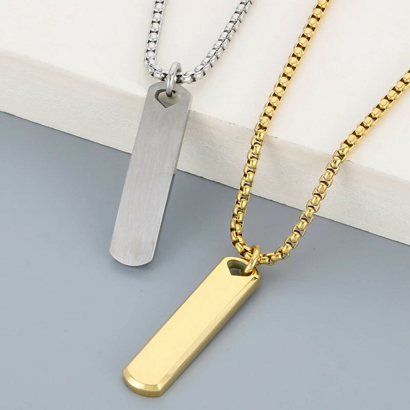 【送料無料】 ペンダント ネックレス ステンレス スクエア シンプル メンズ 長方形 四角 クラシック 箱..