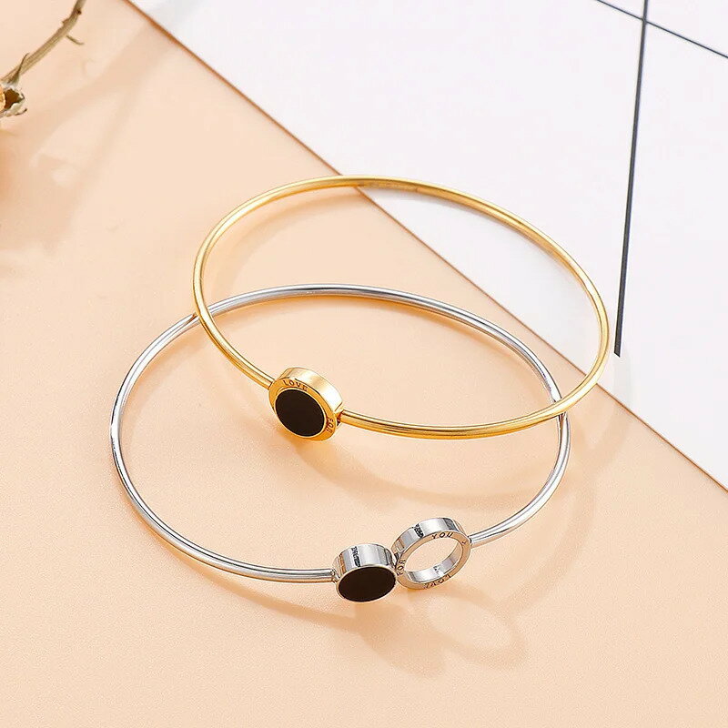 【送料無料】 チャーム バングル ブレスレット ステンレス ゴールド シルバー LOVE レディース エレガント レター Love ガール カラー スチール フ...