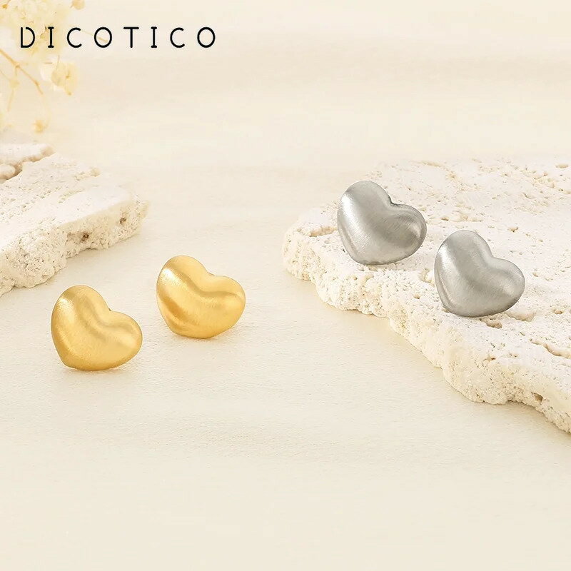 【クーポン利用で3780円】 ピアス ステンレス ゴールド シルバー ハート レディース ファッション ブラ..