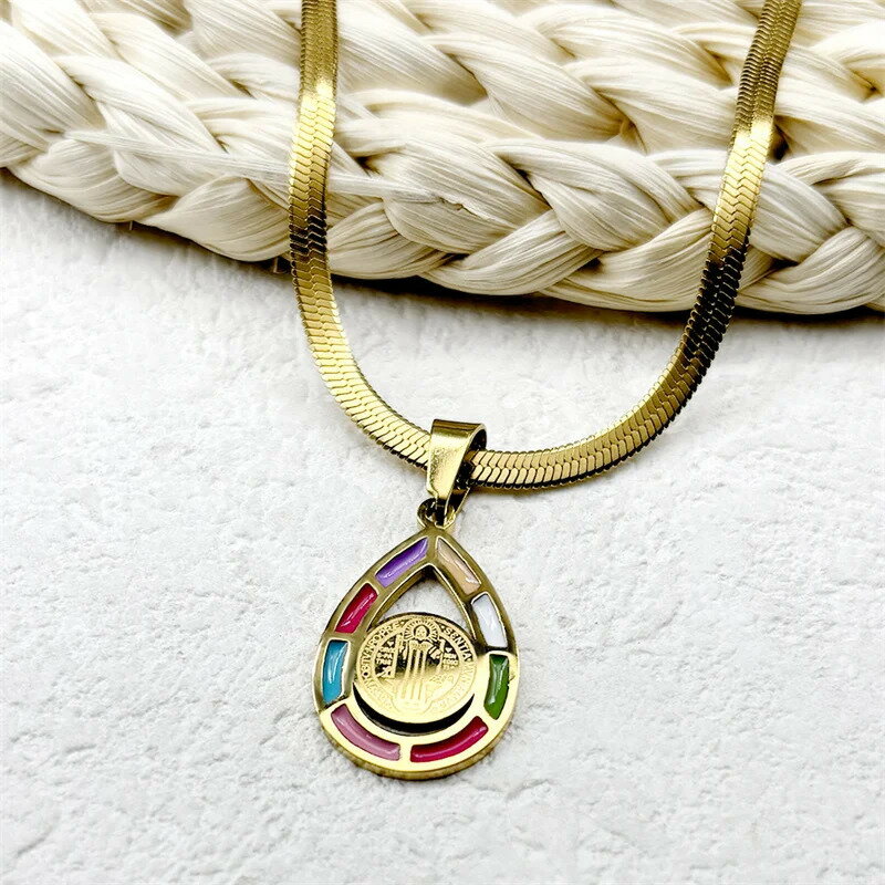 【クーポン利用で4520円】 チョーカー ペンダント ネックレス 動物 アニマル ステンレス オバール チェ..