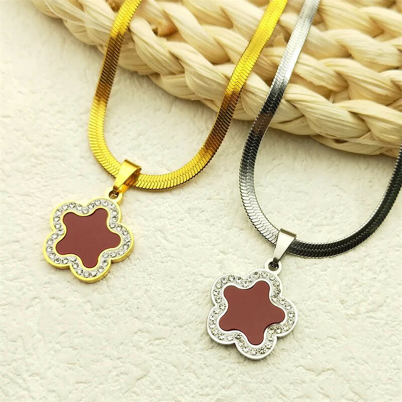 【送料無料】 チョーカー ペンダント ネックレス 花 フラワー クリスタル ステンレス 赤 レッド ゴールド チェーン レディース エナメル スチール カラー ...