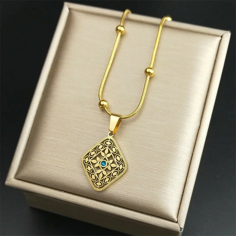 【送料無料】 チョーカー ペンダント ネックレス ステンレス ゴールド チェーン レディース メンズ エスニック 菱形 スチール カラー 幾何学 ジュエリー ギフト