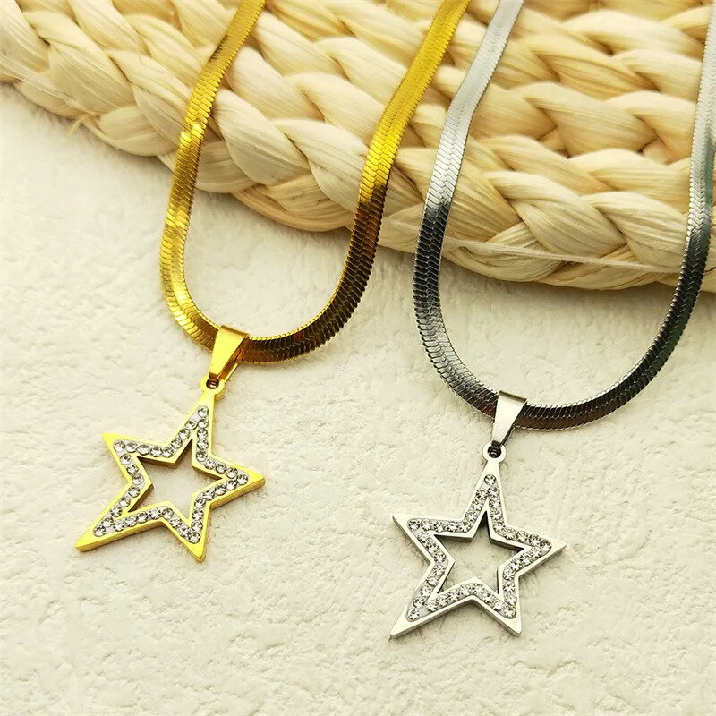 【送料無料】 チョーカー ペンダント ネックレス ラインストーン クリスタル ステンレス ゴールド 星 レディース スチール スター プレート ファッション カップル ジュエリー ギフト