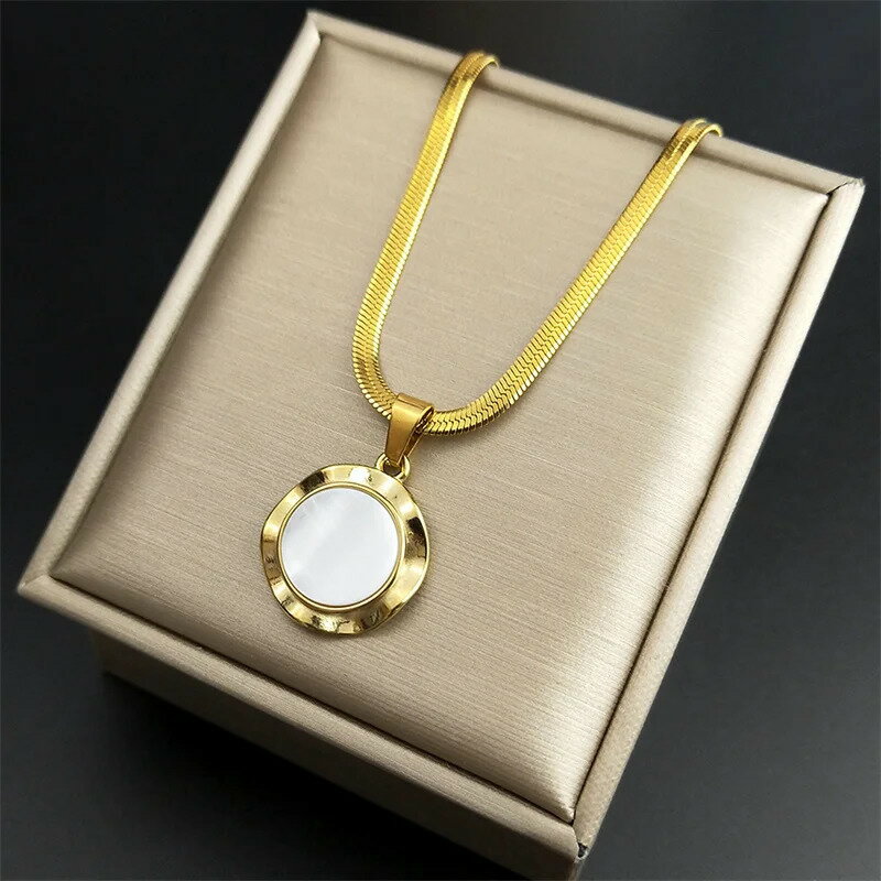 【送料無料】 チョーカー ペンダント ネックレス ステンレス ビンテージ ゴールド ラウンド レディース スチール プレート パーティ アクセサリー ジュエリー...