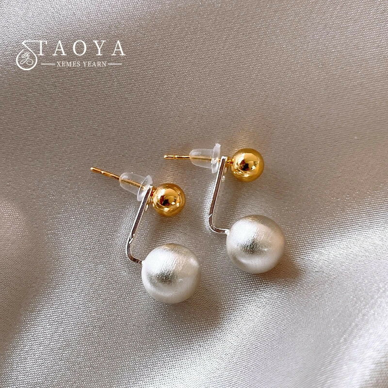 【クーポン利用で3630円】 ペンダント ピアス キング メタル ポール レディース デザイン インスパイヤ..