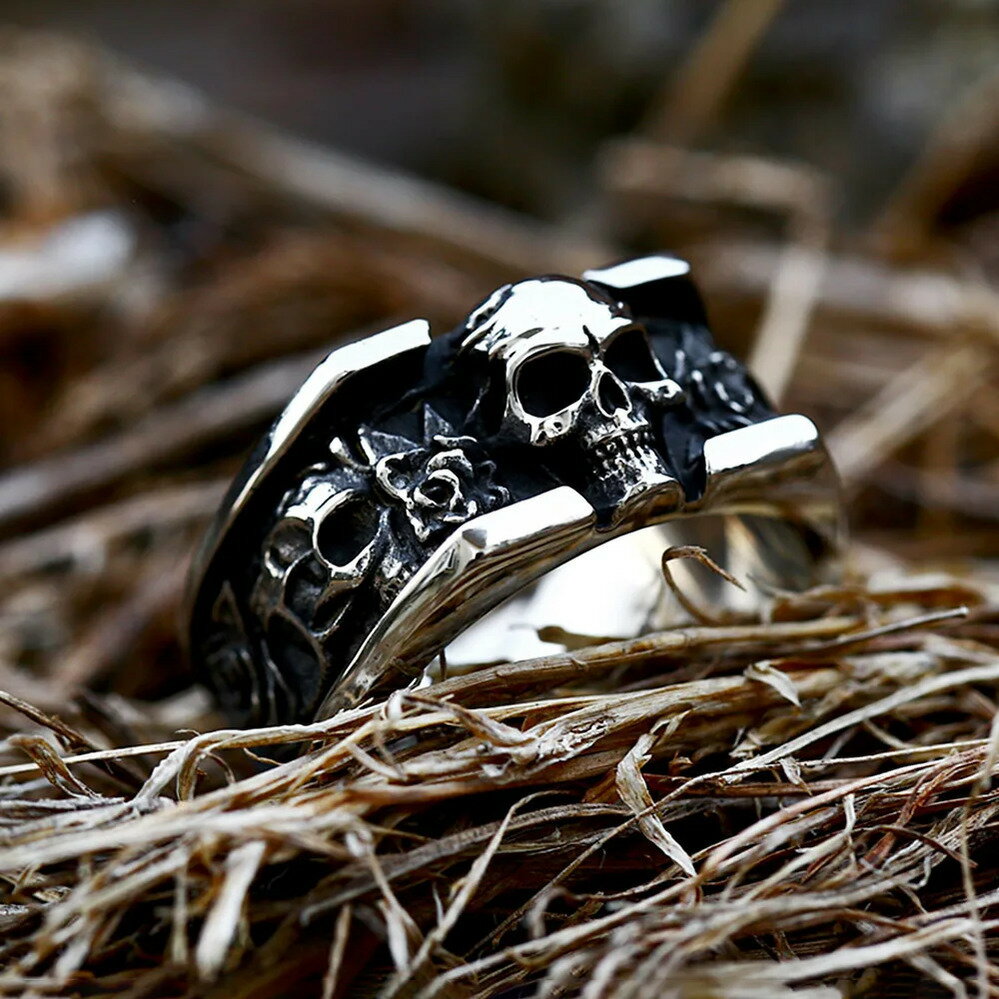 【送料無料】 指輪 リング オートバイ ステンレス スカル レディース メンズ ゴシック クリエイティブ スチール 頭蓋骨 バイカー ヒップ ホップ スケルトン ファッション お守り ジュエリー ギフト