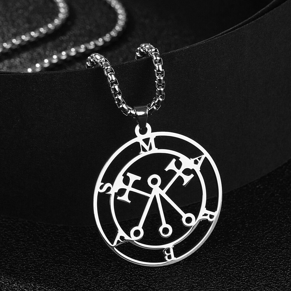 【クーポン利用で3580円】 ネックレス アザラシ ステンレス ビンテージ レース レディース 女性 デビル コート アーム サタン ステートメント 悪魔 デーモン シール スチール パワフル お守り ジュエリー ギフト