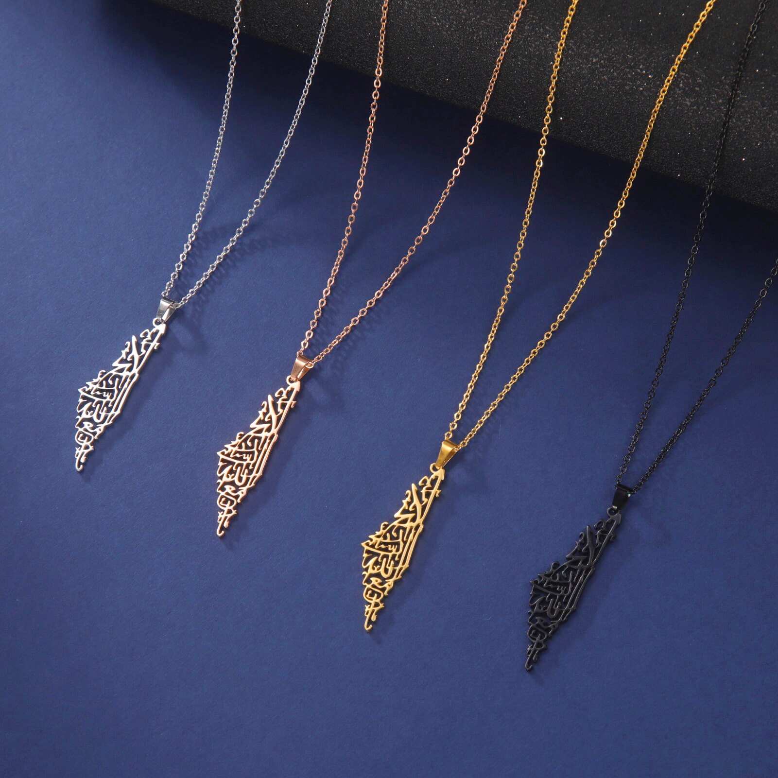 【送料無料】 ペンダント ネックレス イスラエル ゴールド ステンレス ビンテージ レース レディース ..