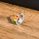 【送料無料】 ピアス レインボー ステンレス メタル 金属 フープ 防水 メンズ 男性 ファッション 虹 カラー ハギー スチール ボーイ 耳 イヤー クリップ ギフト アクセサリー