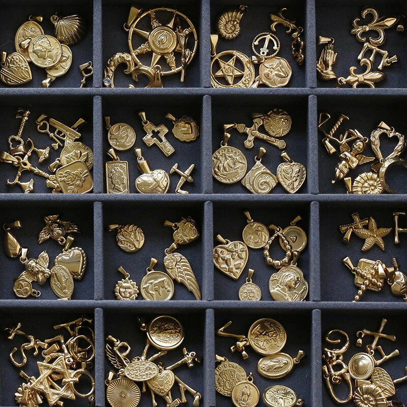 【送料無料】 チャーム ペンダント キャスティング 花 フラワー ステンレス ビンテージ ゴールド ボー..