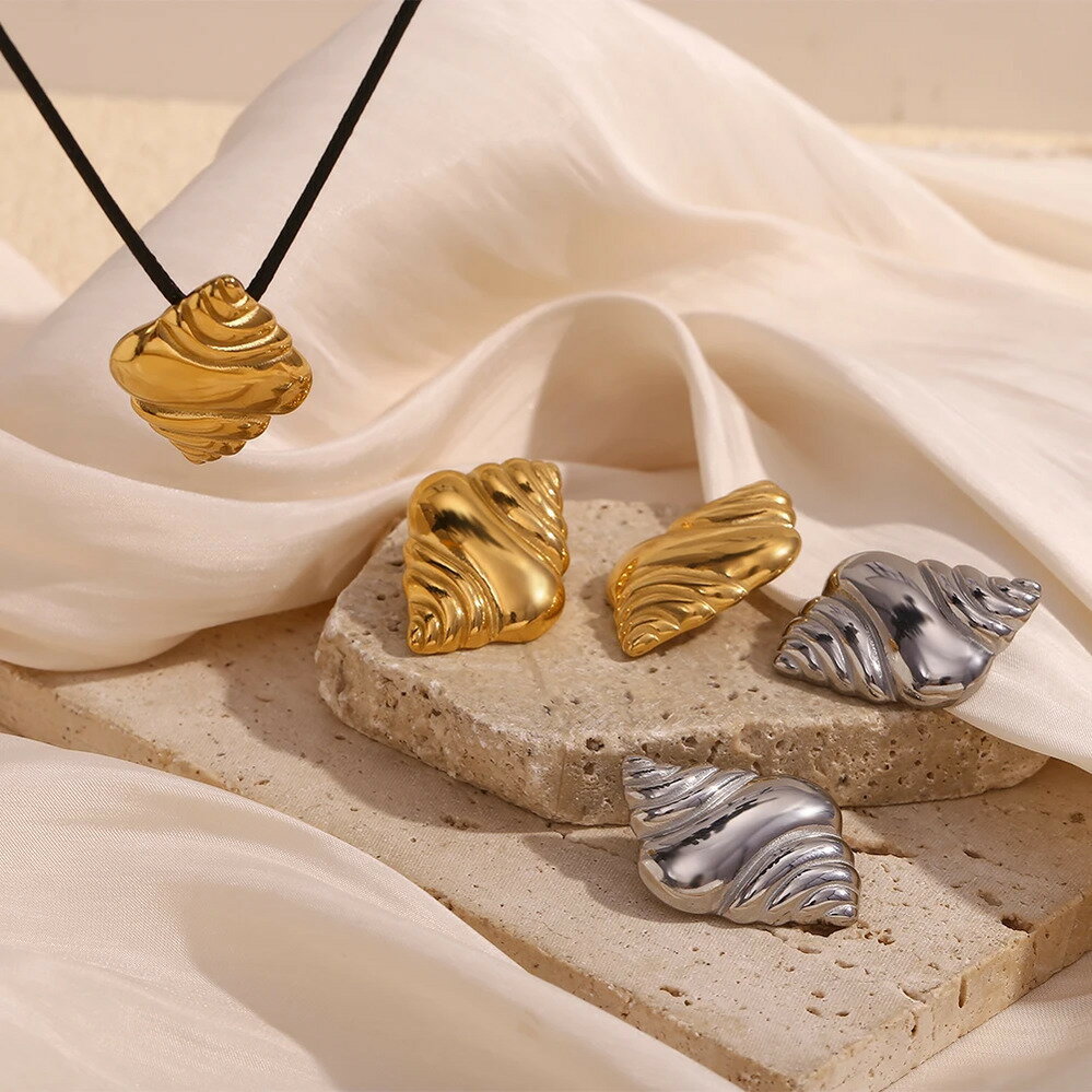 【送料無料】 チャーム ピアス ネックレス ステンレス ビンテージ ゴールド レディース スタイル 巻き貝 形 シェープ 316L スチール 18K プレート ...