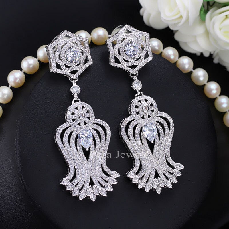 FineJewelrysの【送料無料】 ピアス ジルコニア 赤 レッド ストーン ドロップ ピック ロング 揺れる レディース 女性 4 カラー チョイス ヨーロッパ スタイル 大 パヴェ パーティ エレガント タッセル ダングル キュービック ジルコン｜アングル3