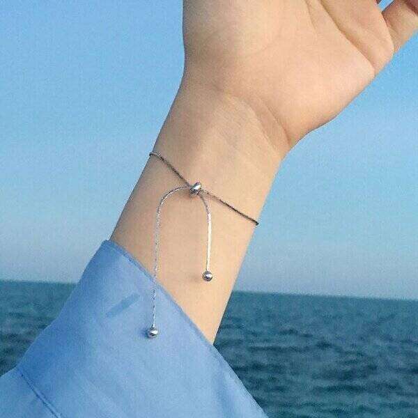 【送料無料】 デザイン スタイル シルバー カラー ハンド おしゃれ 大人 ヘビ ビーズ ブレスレット バングル フリーサイズ リング レディース