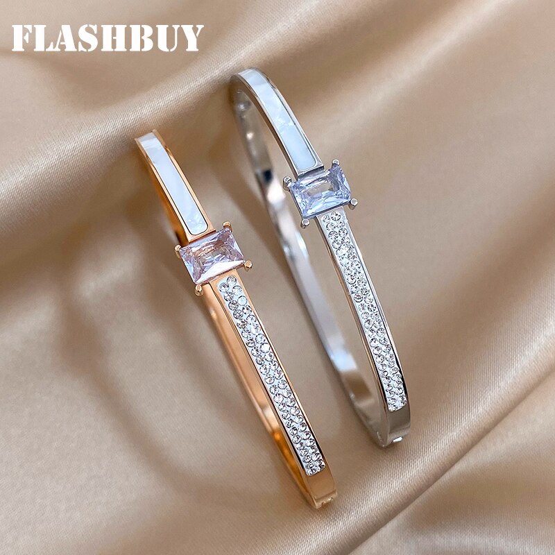 【クーポン利用で4670円】 バングル ブレスレット ラインストーン ステンレス ゴールド シンプル シェル レディース 貝殻 スチール チャーム カラー 防水 ジュエリー ギフト