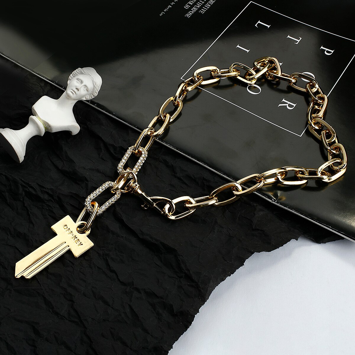 【クーポン利用で4940円】 ペンダント ネックレス ゴールド シルバー チェーン メタル 金属 ロング 鍵 レディース 女性 メンズ 男性 パンク トレンド キー 分厚い 厚い カラー ネック ジュエリー