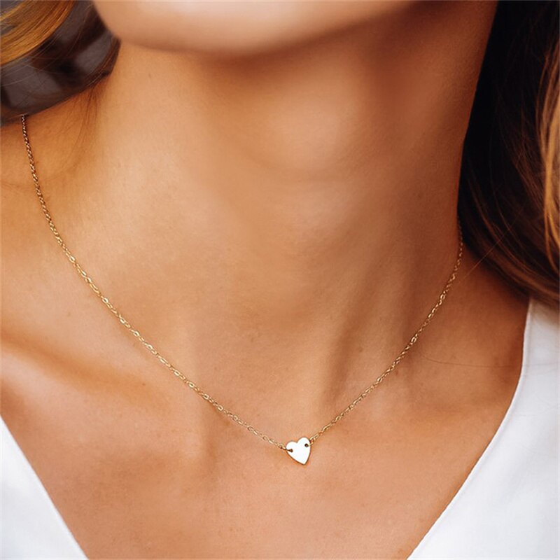 【送料無料】 チョーカー ペンダント ネックレス ステンレス イニシャル チェーン ハート レディース 女性 Love スチール クラシック 短い ショート バレンタイン ギフト