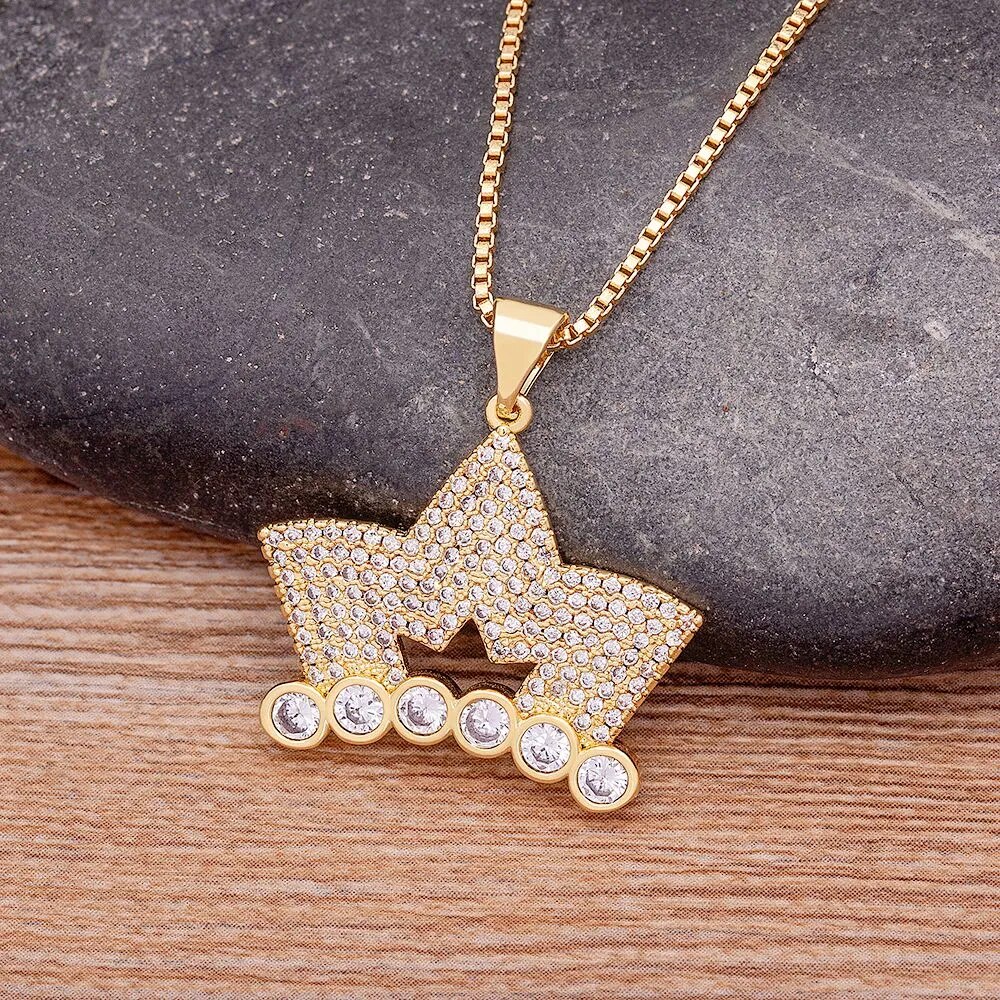 【送料無料】 チョーカー ペンダント ネックレス チェーン クラウン 王冠 レディース 女性 トップ デザイン ジルコン トレンド 鎖骨 結婚式 ウェディング ...