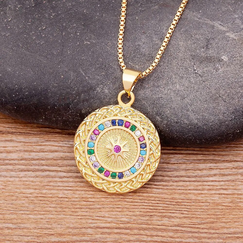 【送料無料】 ペンダント ネックレス ビンテージ ゴールド チェーン ラウンド ロング レディース 女性 ファッション デザイン 形 シェープ ジルコン カラー ジュエリー パーティ 誕生日 ギフト