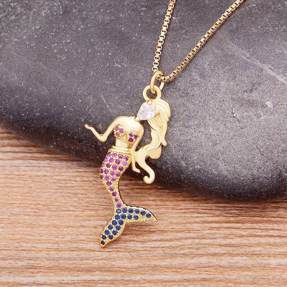 【送料無料】 ペンダント ネックレス ゴールド レディース 女性 プレート 絶妙 ファッション マーメイド エレガント ジルコン 誕生日 パーティ 記念日 ギフ...