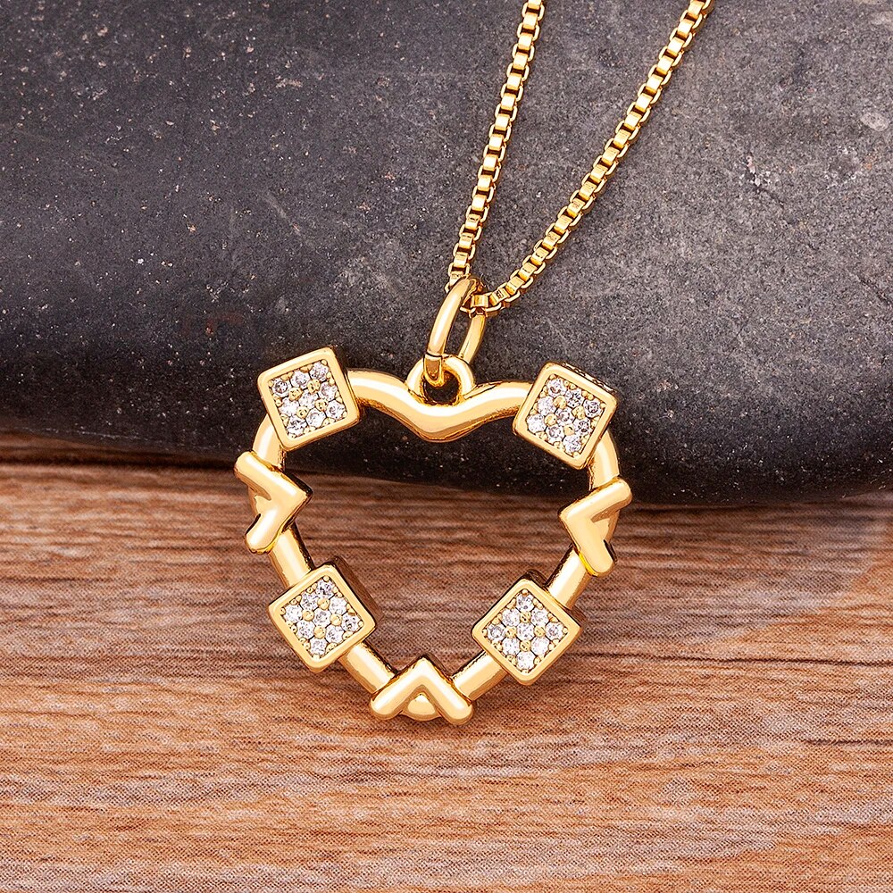 【送料無料】 ペンダント ネックレス ゴールド ハート LOVE レディース 女性 トップ 品質 プレート 永遠 Love ロマンチック チャーム ジュエリー ...