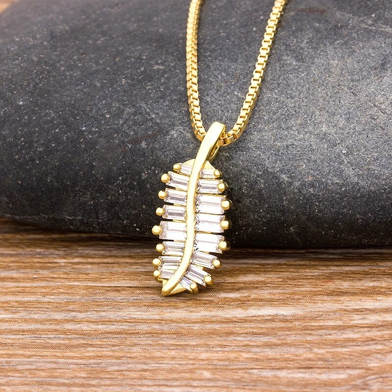 【送料無料】 ペンダント ネックレス コッパー チェーン カッパー 銅 木 ウッドの葉 リーフ 木の葉 羽根 レディース 女性 ホット 4 スタイル チャーム ...