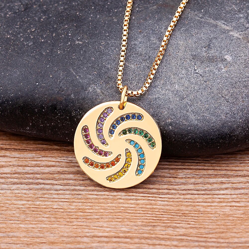 【送料無料】 ペンダント ネックレス チェーン レディース 女性 ラッキー 鍵 カラフル ジルコン 絶妙 花 フラワー火 鎖骨 結婚式 ウェディング アクセサリ...