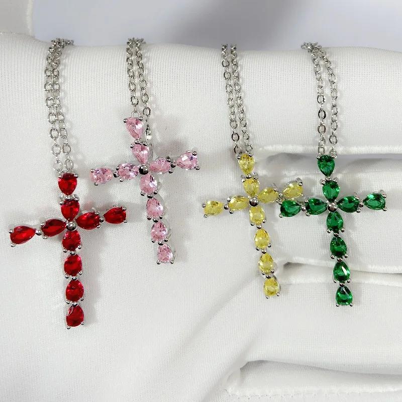 【送料無料】 チョーカー ペンダント ネックレス 黄 イエロー 緑 グリーン クリスタル 赤 レッド シルバー シンプル ピンク クロス レディース カラー C...