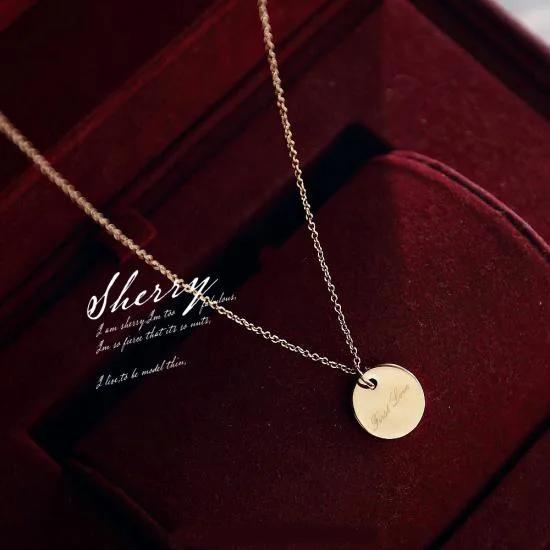 【送料無料】 チョーカー ペンダント ネックレス ゴールド シルバー シンプル LOVE レディース トレンド ローズ カラー ファースト Love 言葉 ガー...