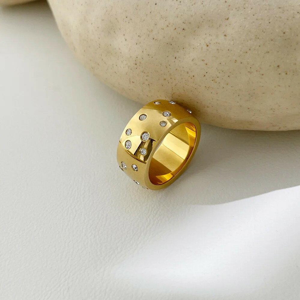 【送料無料】 指輪 リング ラインストーン ステンレス ポール レディース 幅 バンド スチール ボールド スタック可能 ミニマリスト ジュエリー ストリートウェア 新しい