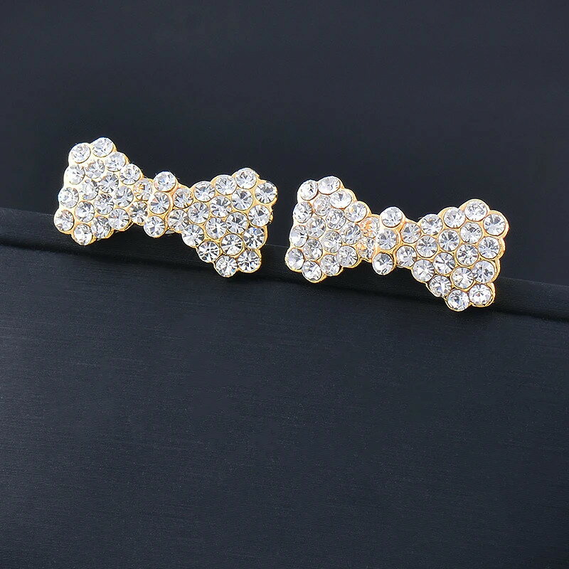 【クーポン利用で3560円】 ピアス クリスタル レディース 素晴らしい かわいい スモール 弓 スタッド 結婚式 ウェディング パーティ ファッション ジュエリー アクセサリー