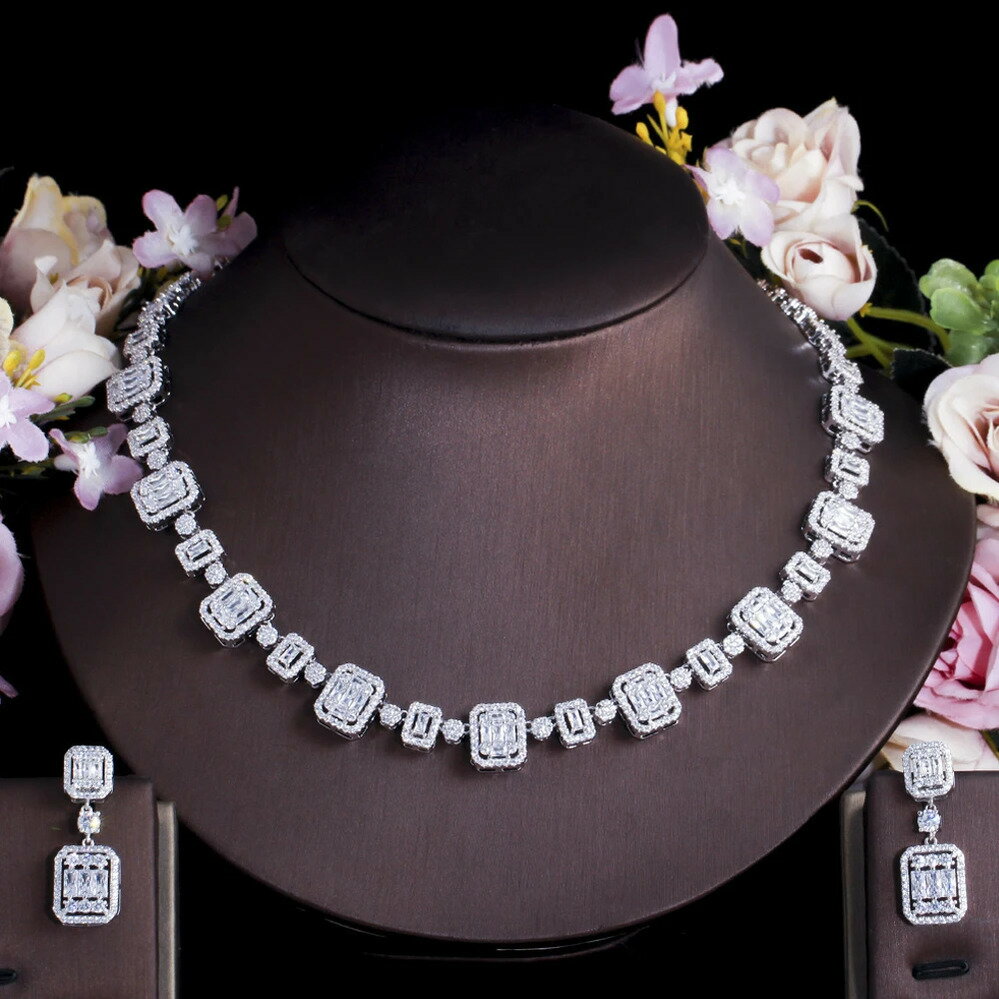 【送料無料】 ピアス ネックレス ジルコニア ブライダル シルバー スクエア ピック リング レディース 輝く スパークリング キュービック ジルコン カラー 幾何学 四角 結婚式 ウェディング ジュエリー セット TZ